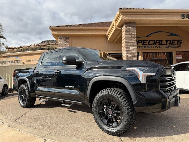 2023 TOYOTA Tundra