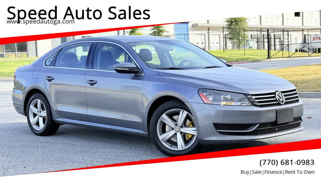 2012 VOLKSWAGEN Passat