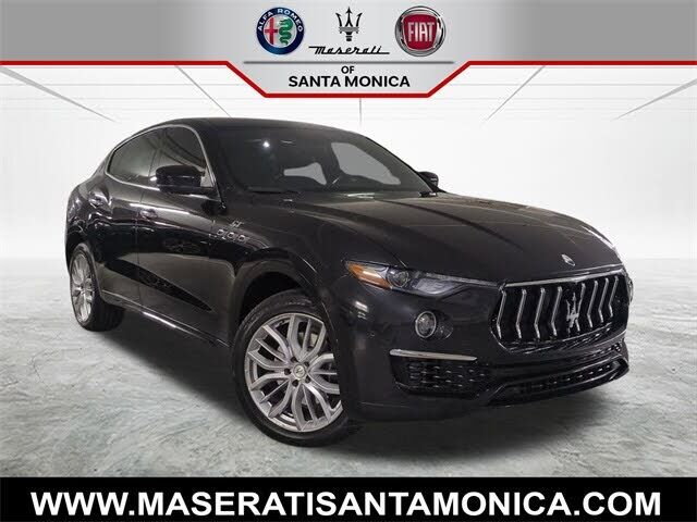 2022 MASERATI Levante