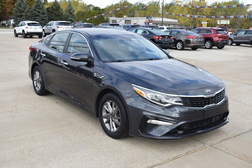 2019 KIA Optima