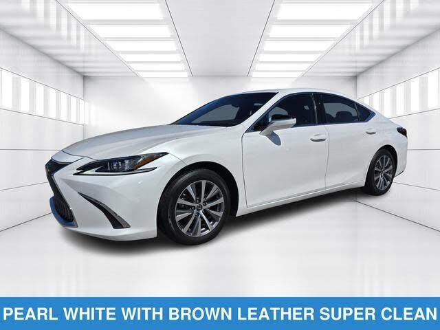 2019 LEXUS ES