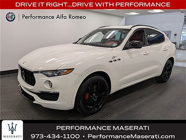 2022 MASERATI Levante