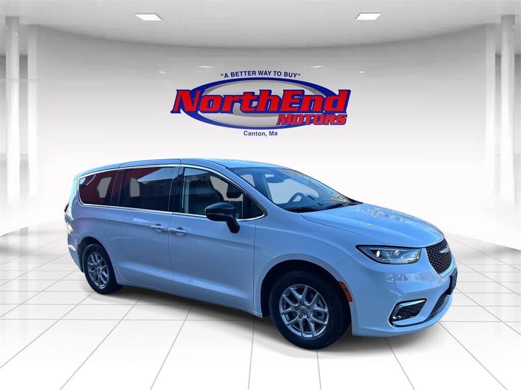 2024 CHRYSLER Pacifica