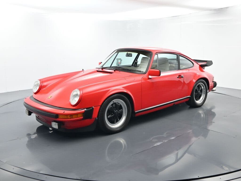 1982 PORSCHE 911