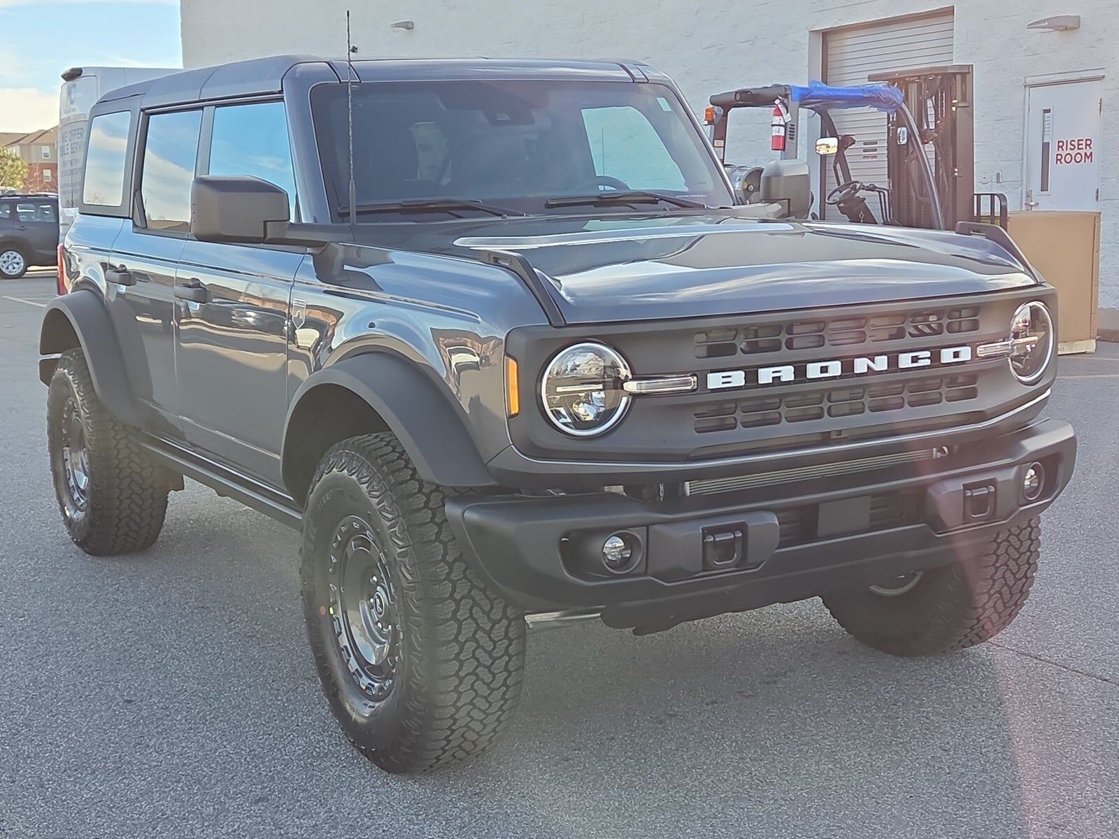 2025 FORD Bronco