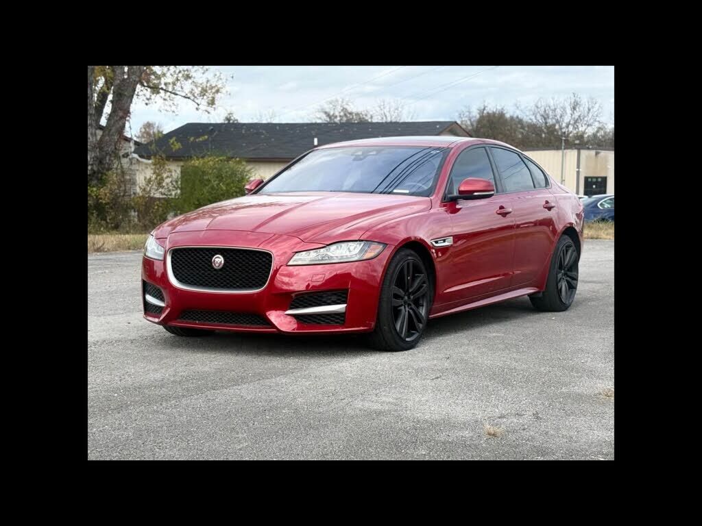 2017 JAGUAR XF