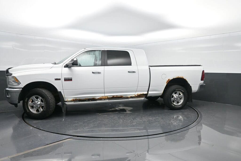 2011 DODGE Ram