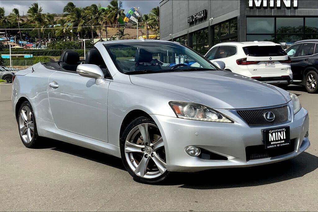 2015 LEXUS IS