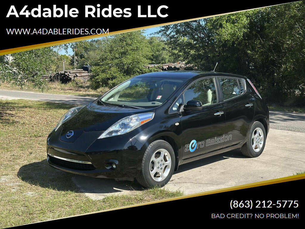 2011 NISSAN Leaf