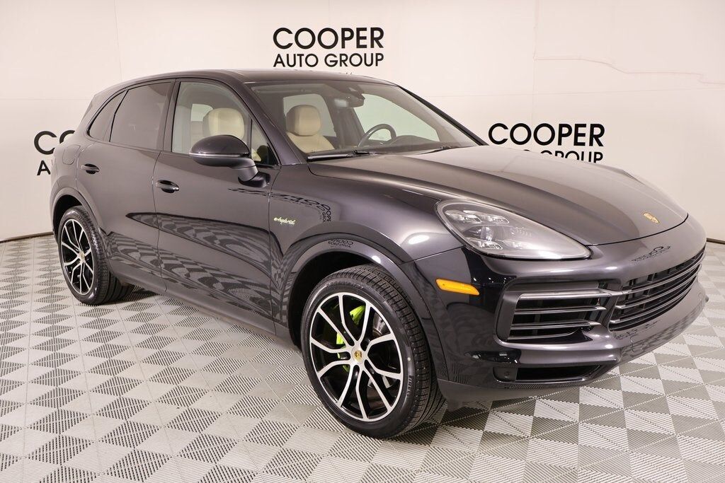 2020 PORSCHE Cayenne