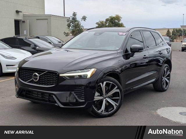 2024 VOLVO XC60