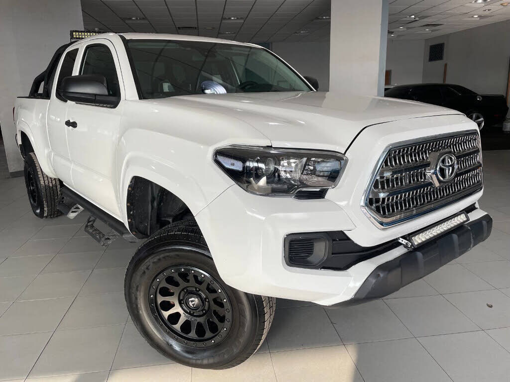 2021 TOYOTA Tacoma