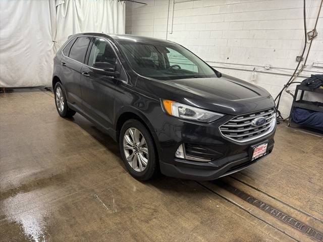 2022 FORD Edge