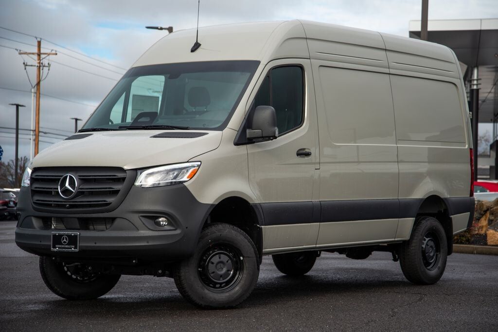 2026 MERCEDES-BENZ Sprinter
