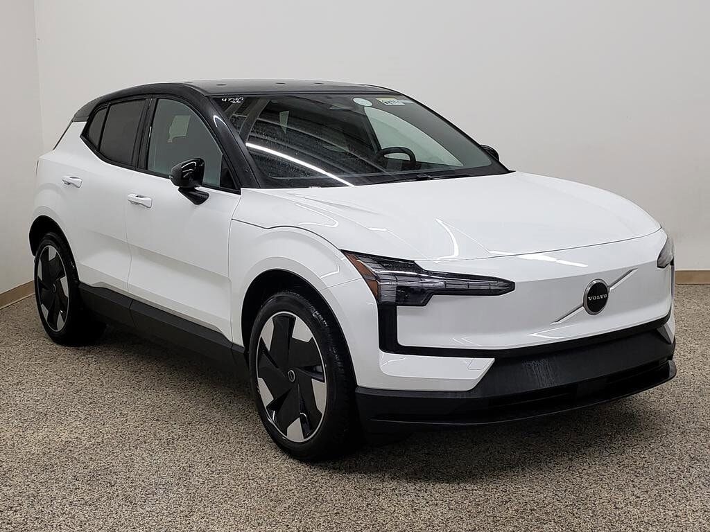 2026 VOLVO EX30