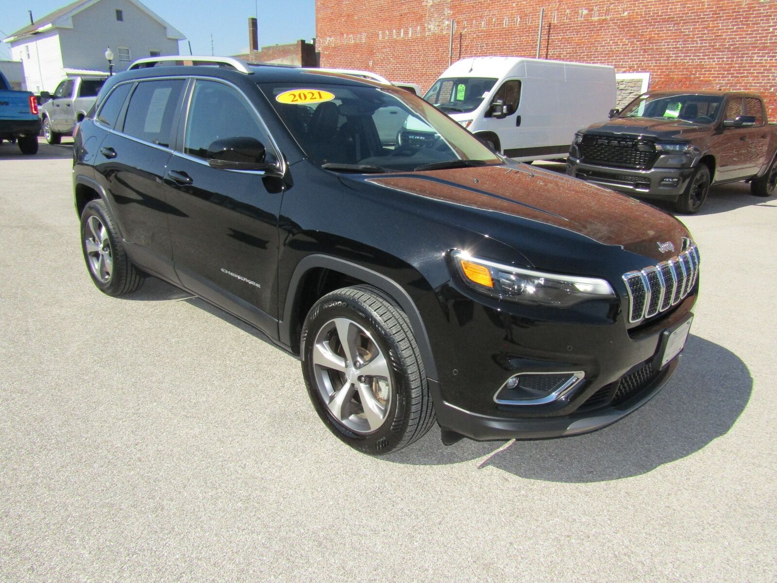 2021 JEEP Cherokee