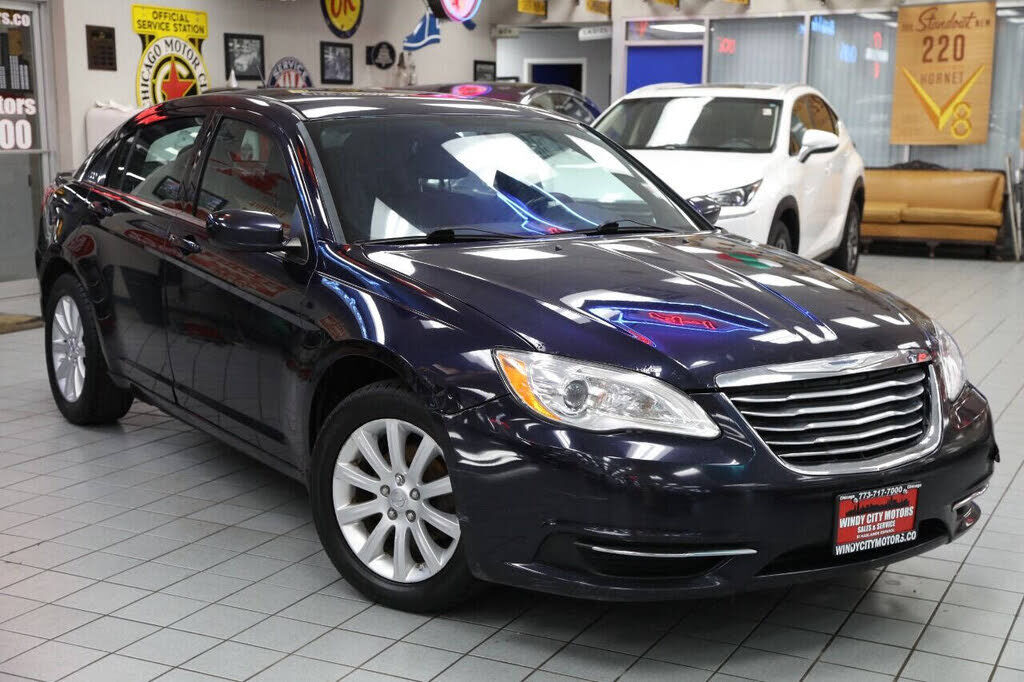 2012 CHRYSLER 200