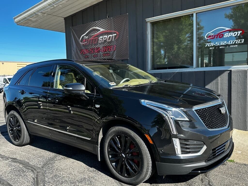 2022 CADILLAC XT5