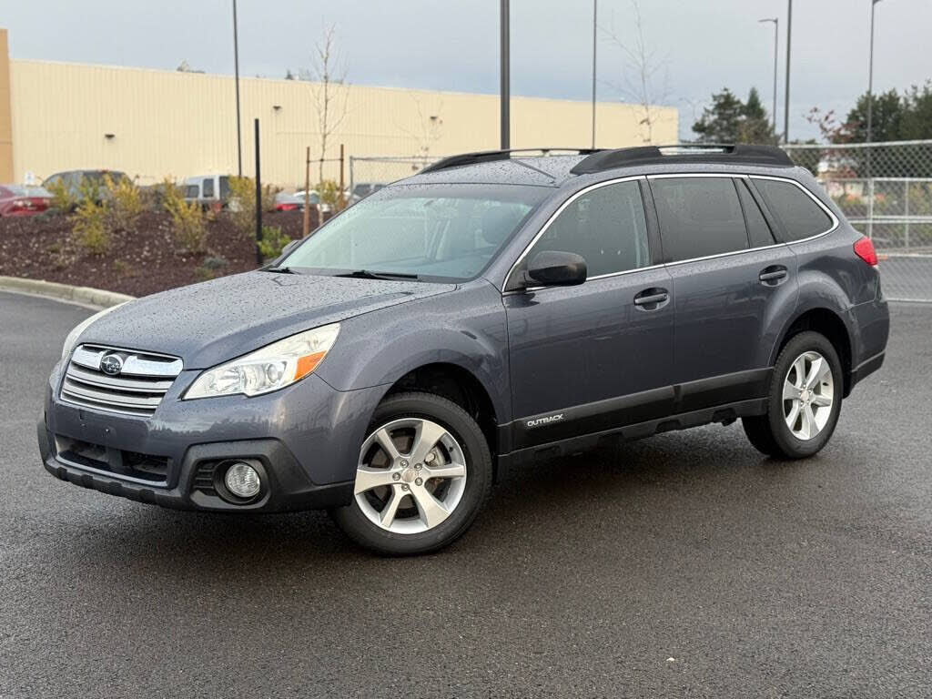 2014 SUBARU Outback
