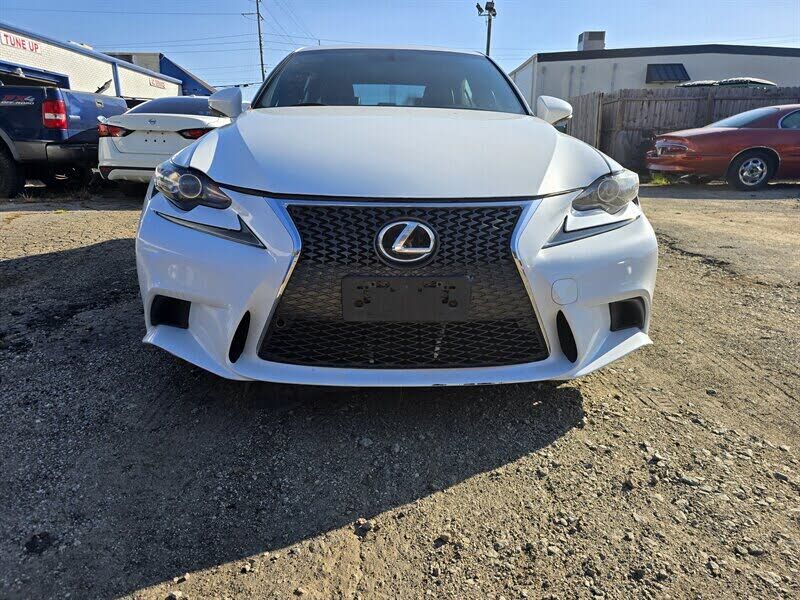 2015 LEXUS IS