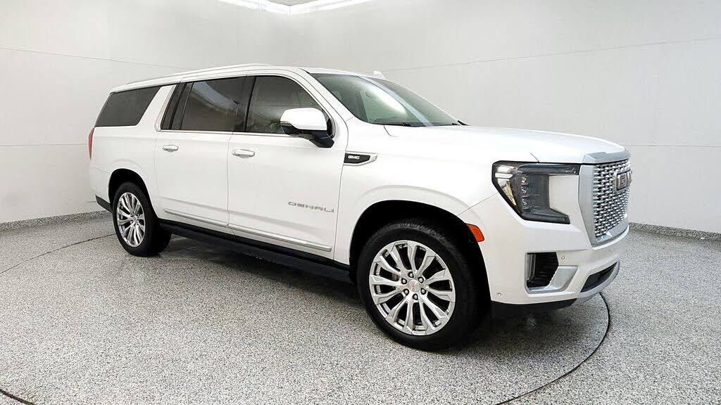 2023 GMC Yukon XL