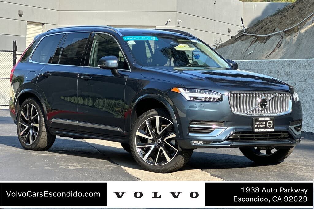 2025 VOLVO XC90