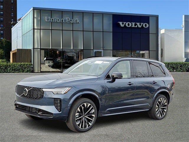 2026 VOLVO XC90