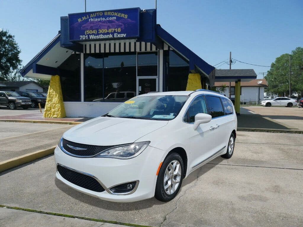 2018 CHRYSLER Pacifica