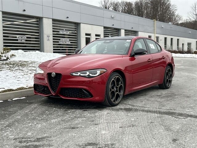2025 ALFA ROMEO Giulia