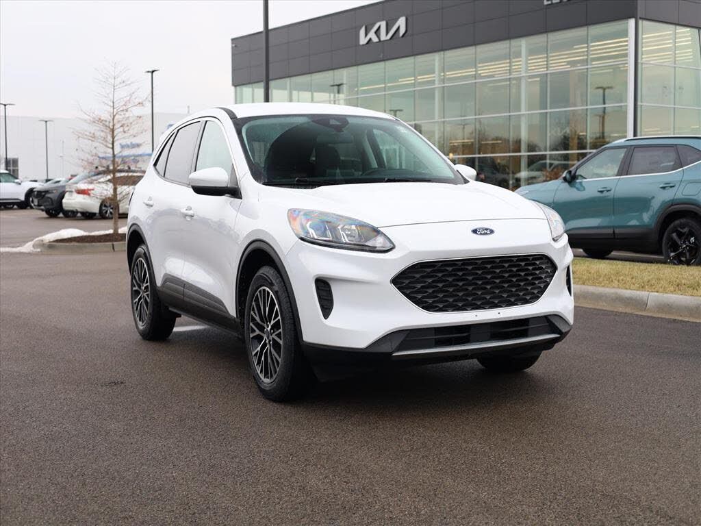2021 FORD Escape
