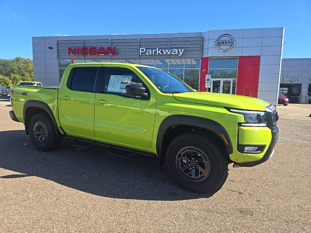 2026 NISSAN Frontier