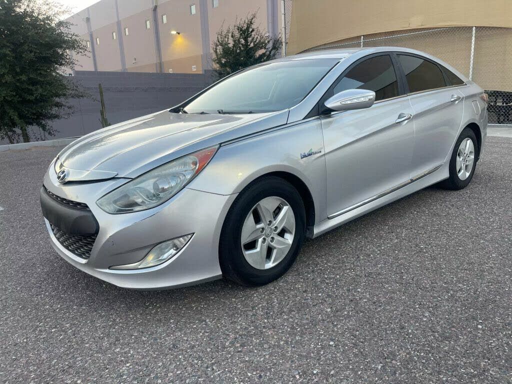 2012 HYUNDAI Sonata