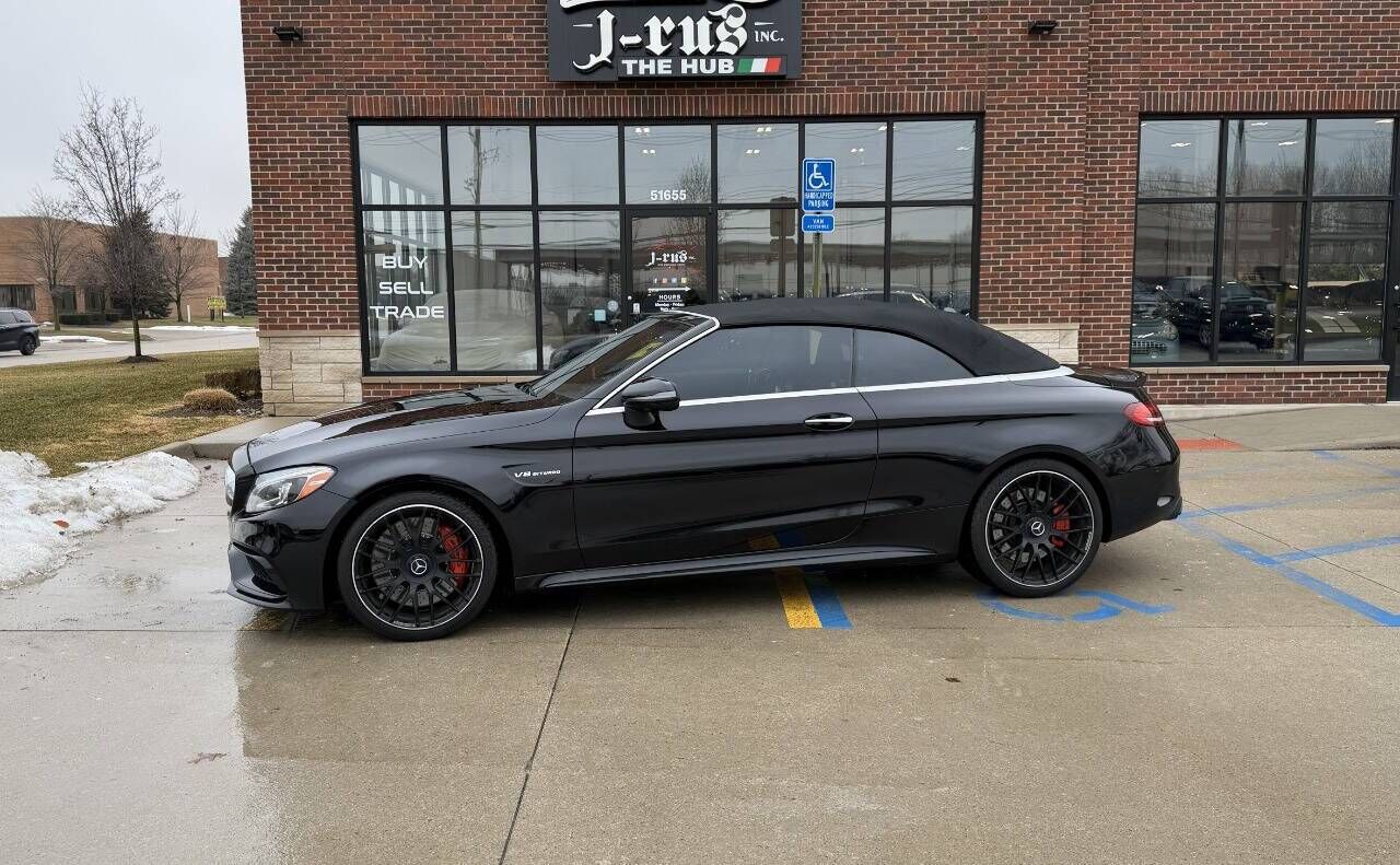 2017 MERCEDES-BENZ C-Class