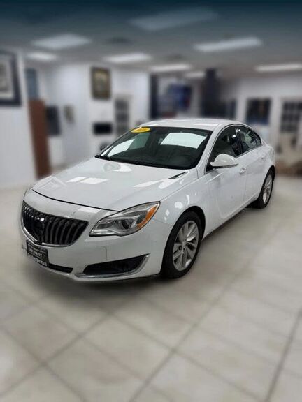 2016 BUICK Regal
