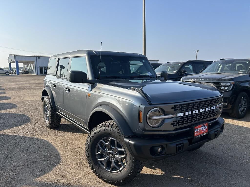 2025 FORD Bronco