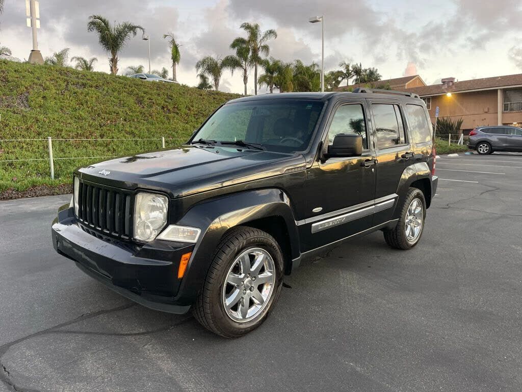 2012 JEEP Liberty