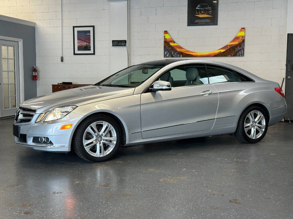2011 MERCEDES-BENZ E-Class