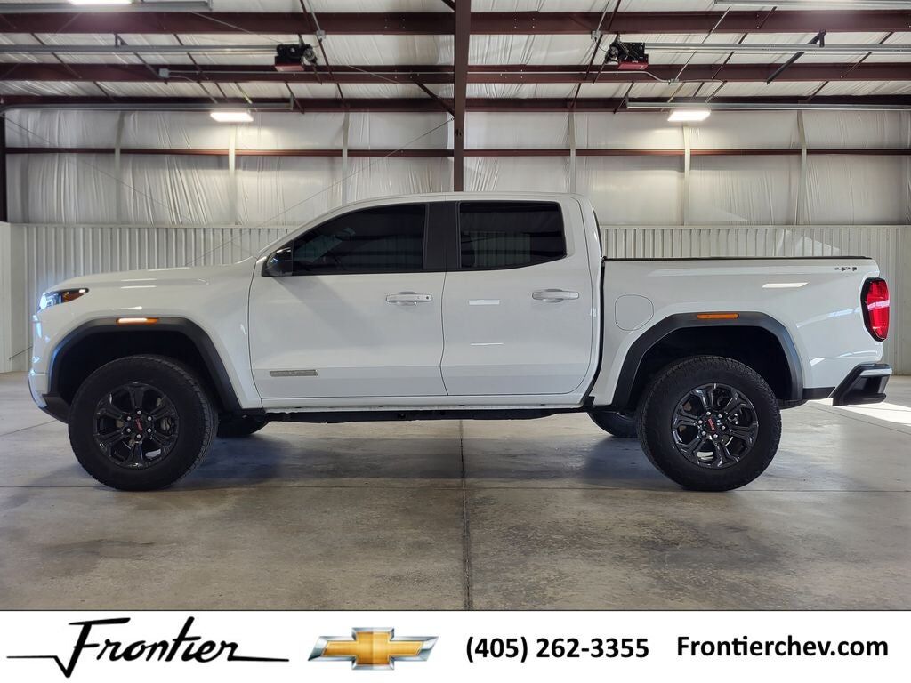 2024 GMC Canyon
