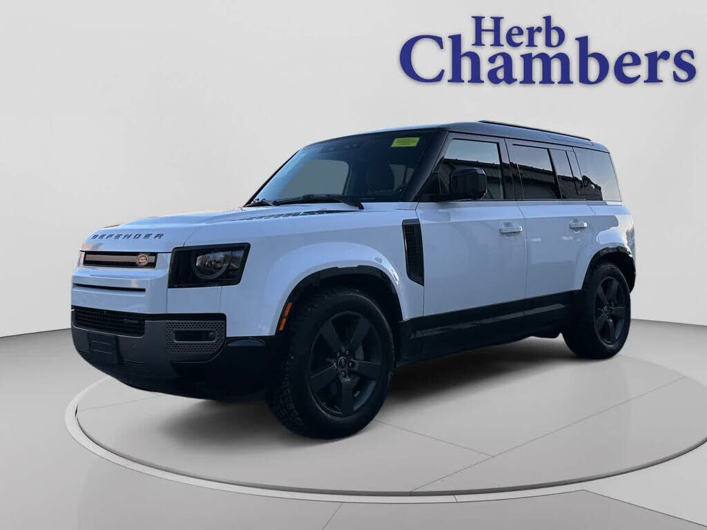 2023 LAND ROVER Defender