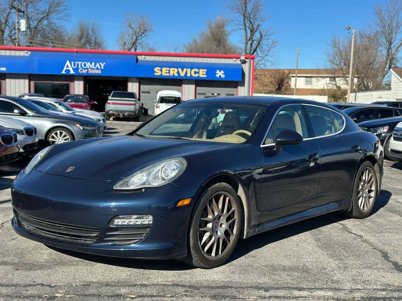 2010 PORSCHE Panamera