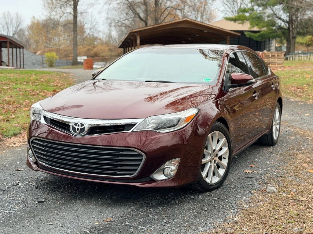 2014 TOYOTA Avalon