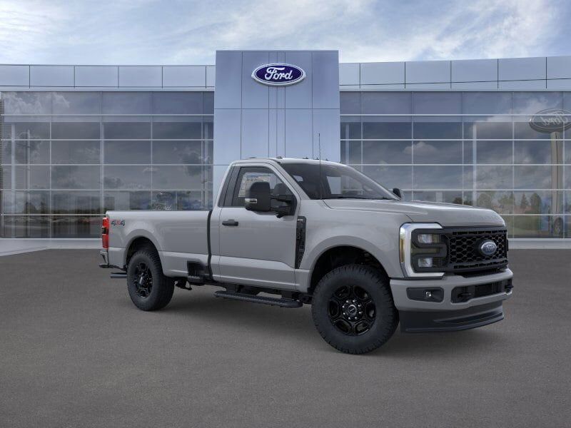 2025 FORD F-350