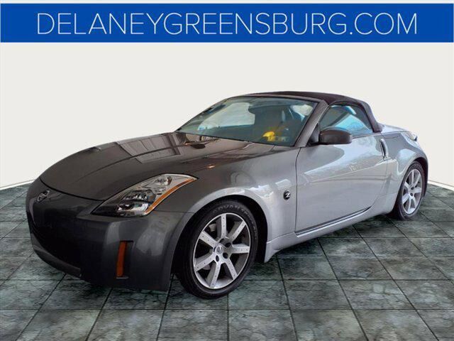2004 NISSAN 350Z