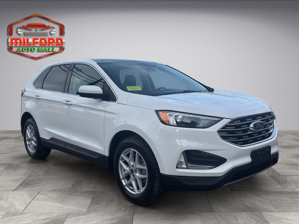 2022 FORD Edge