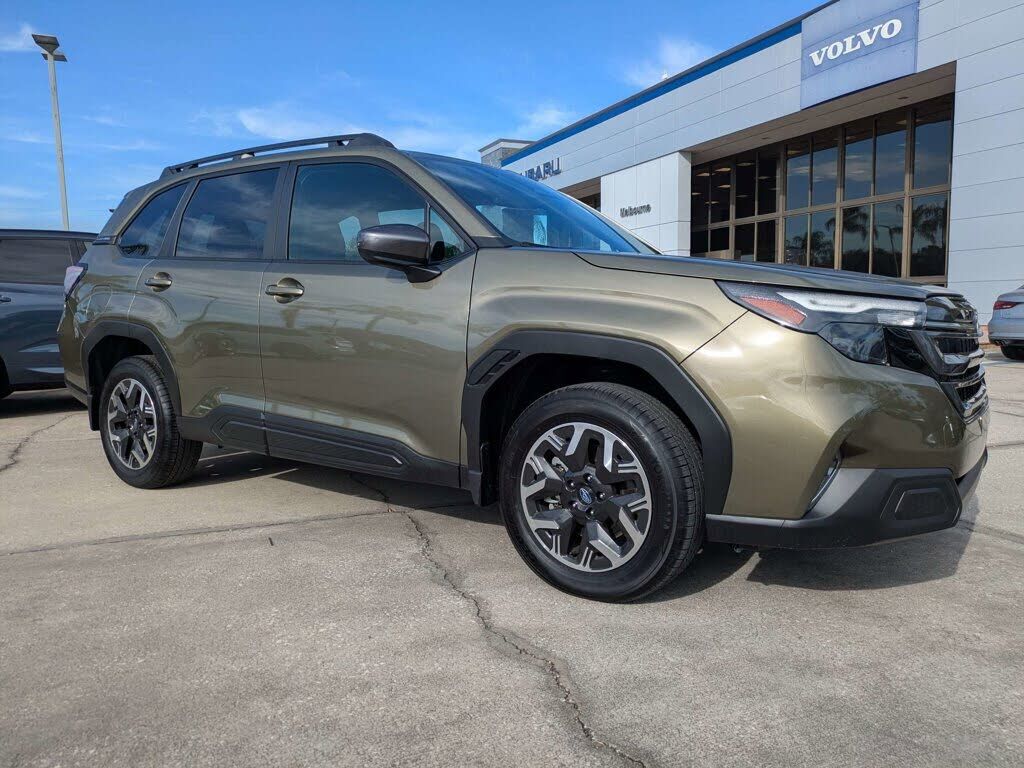 2025 SUBARU Forester