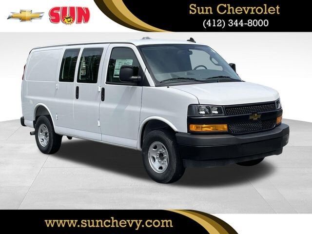 2025 CHEVROLET Express