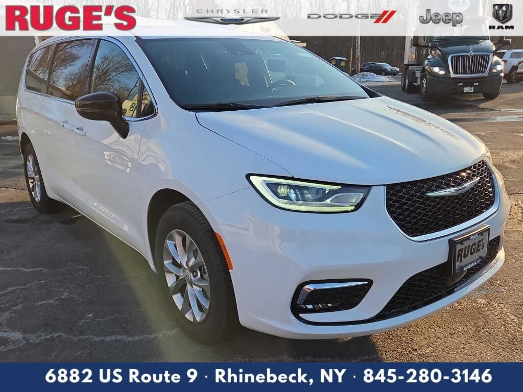 2026 CHRYSLER Pacifica