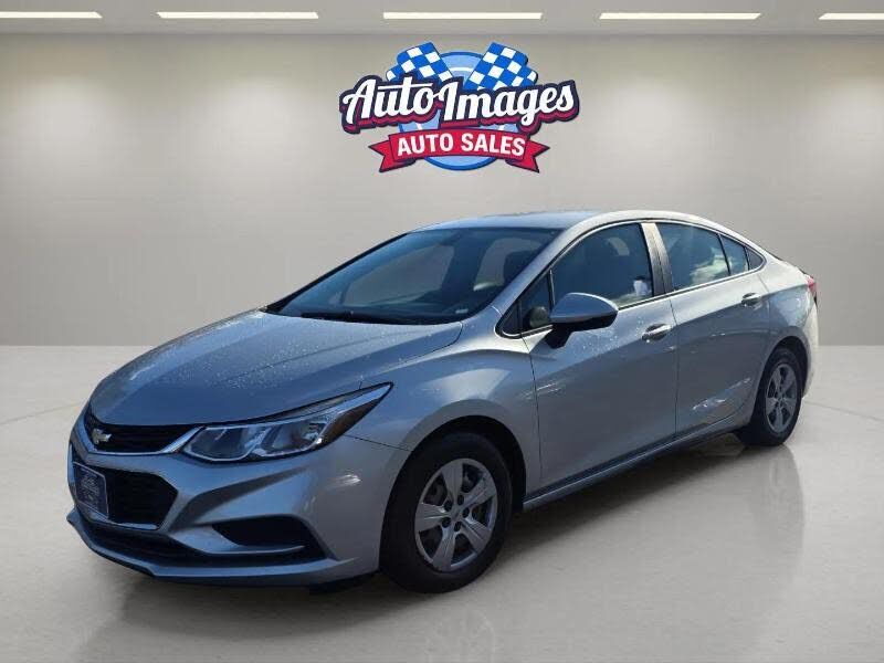 2017 CHEVROLET Cruze