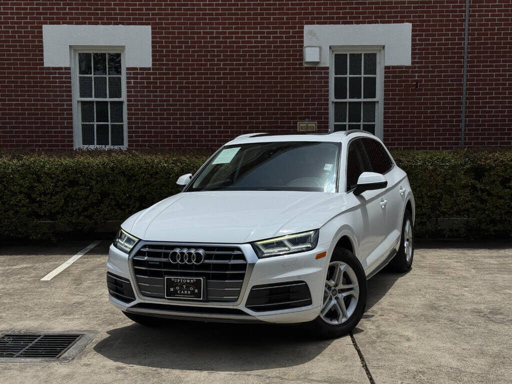 2018 AUDI Q5