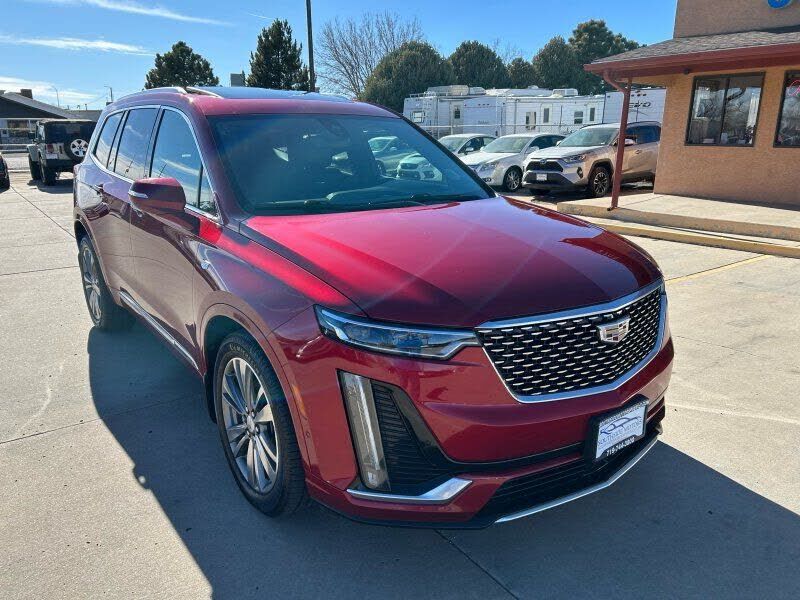 2021 CADILLAC XT6